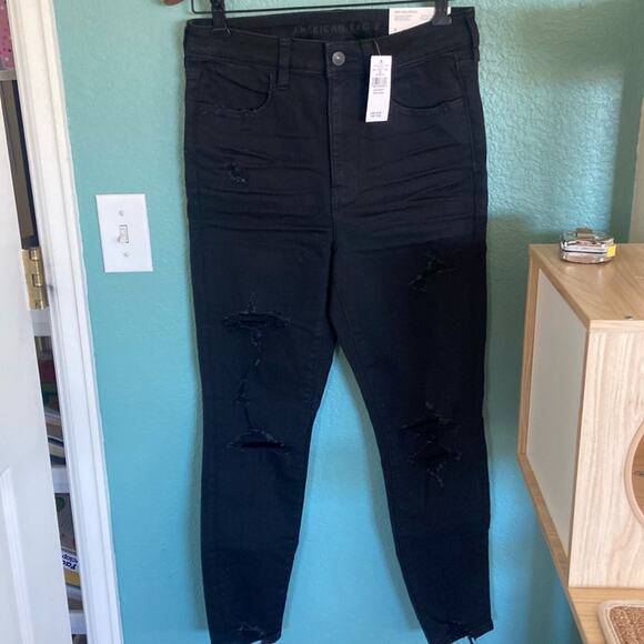 American Eagle super high rise 8 short - Picture 1 of 5